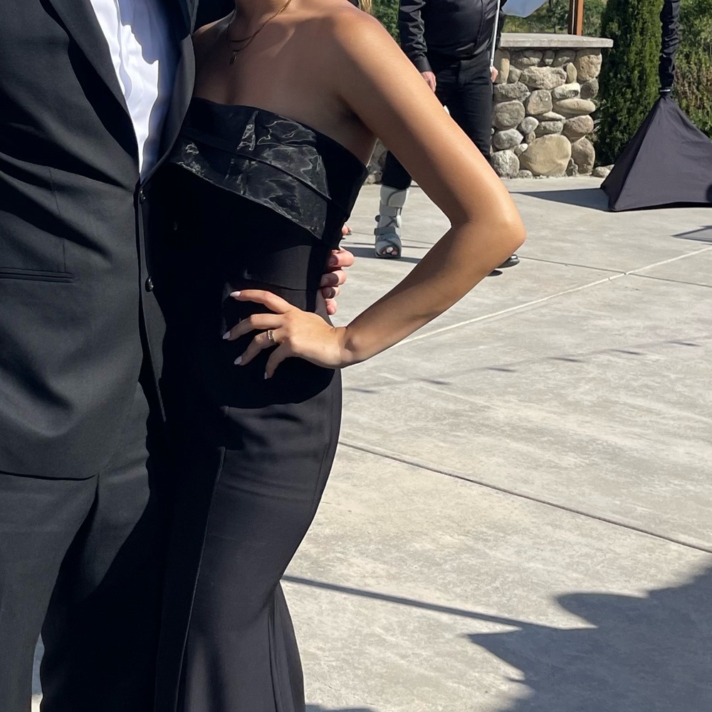 Lulus Strapless Dress